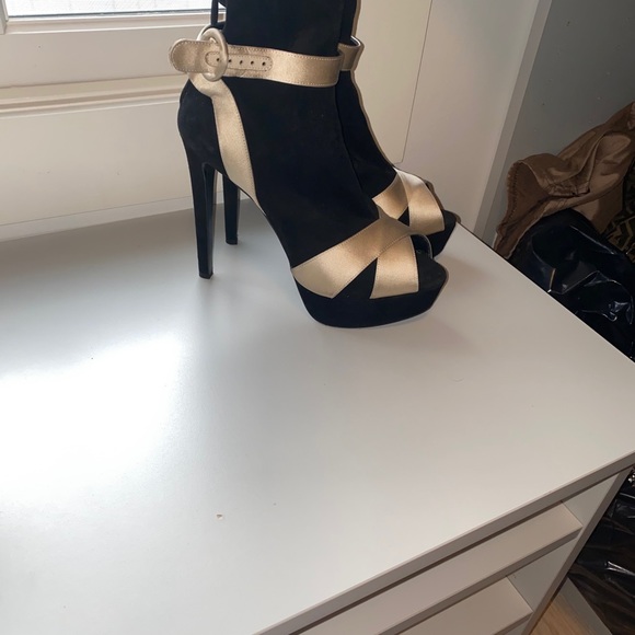 Prada booties vintage - Picture 3 of 10